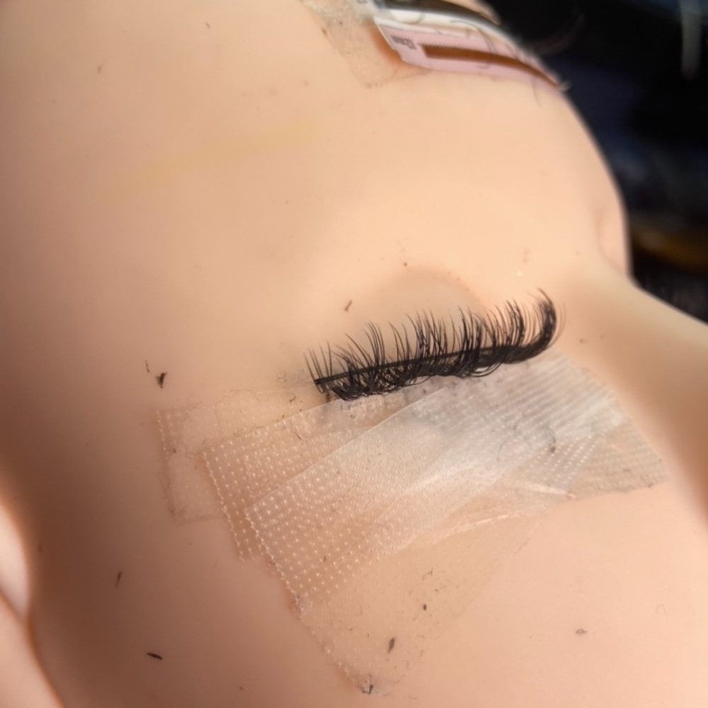 Handmade Strip Lash Set - Picture 4 of 4